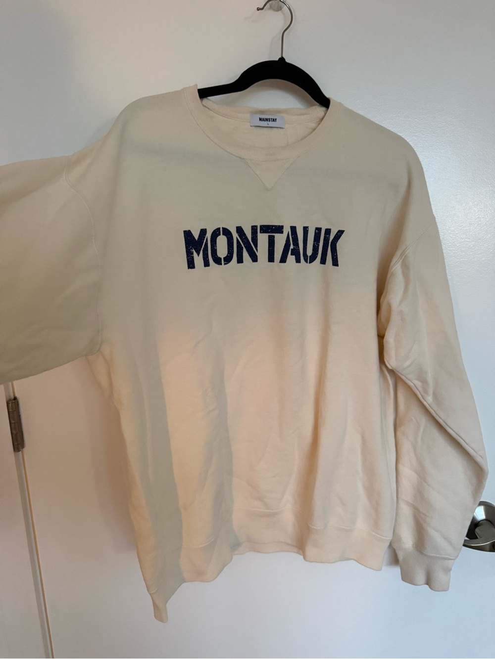 Mainstay Cream Crewneck Sweatshirt with Navy Montauk Print